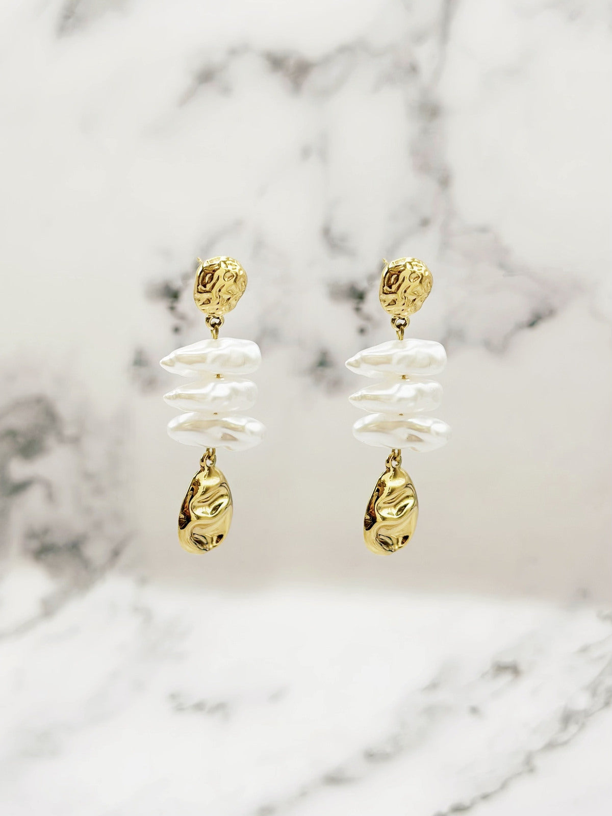 Boucles d'oreilles tendance effet nacre – Doré | Twinolo