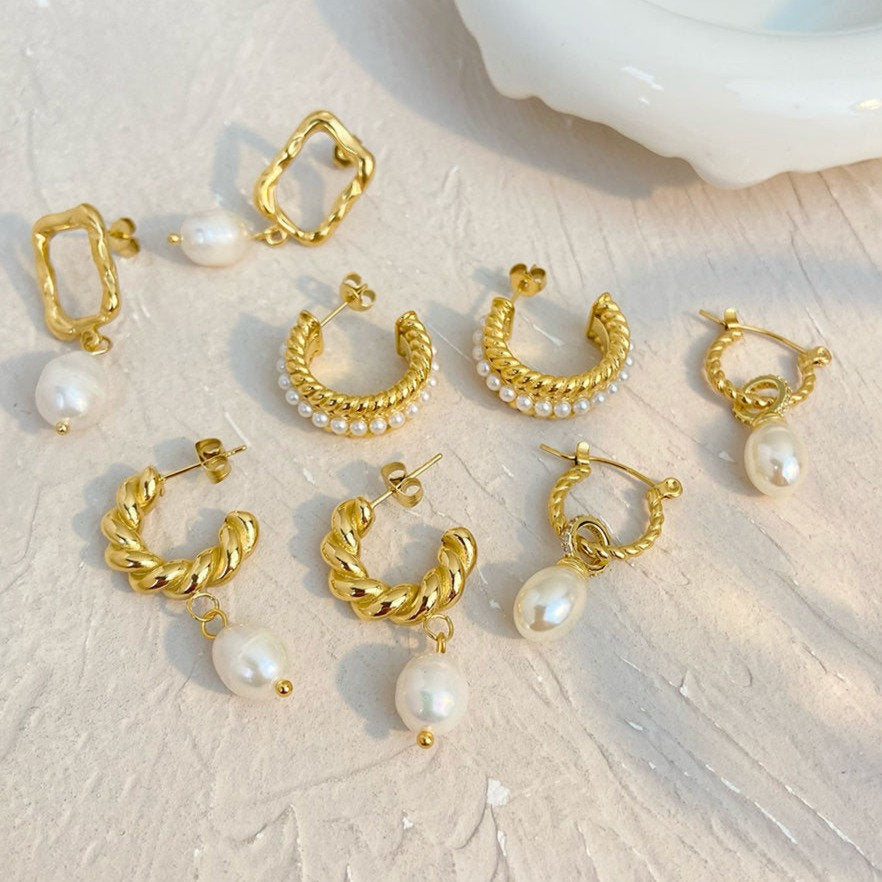 Boucles d'oreilles créoles avec perle pendante – Féminines & Raffinées | Twinolo