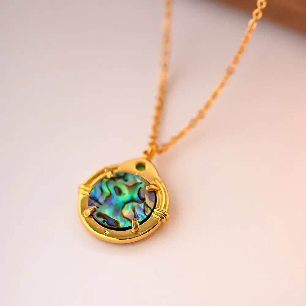 Collier avec Pendentif Nacre – Doux & Élégant | Twinolo