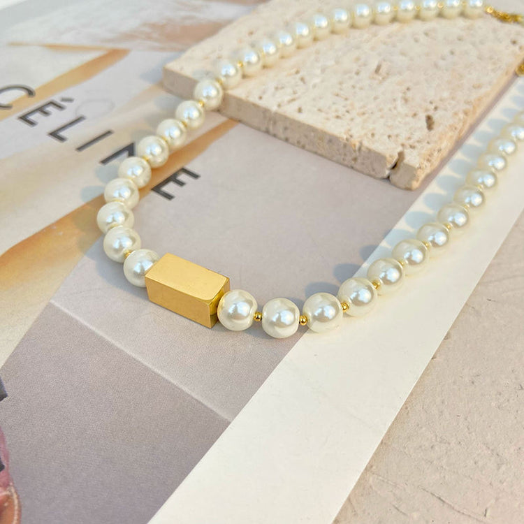 Elegante parelketting met natuurlijke zoetwaterparels en gold plated sluiting