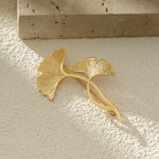 Broche Feuille de Ginkgo Dorée – Design Minimaliste & Intemporel | Twinolo