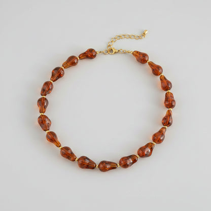 Collier Femme Marron avec Perles en Résine – Acier Inoxydable Doré – Collier Tendance | Twinolo