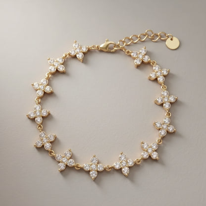 Bracelet fleuri avec pierres vertes et blanches – Couleur or – Acier inoxydable | TWINOLO