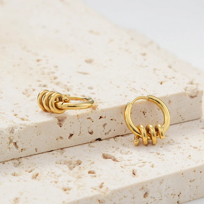 Hoepel Oorbellen met Twist – Uniek Detail | Twinolo