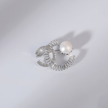 Brooch - Elegant Brooch with Crystals | Twinolo
