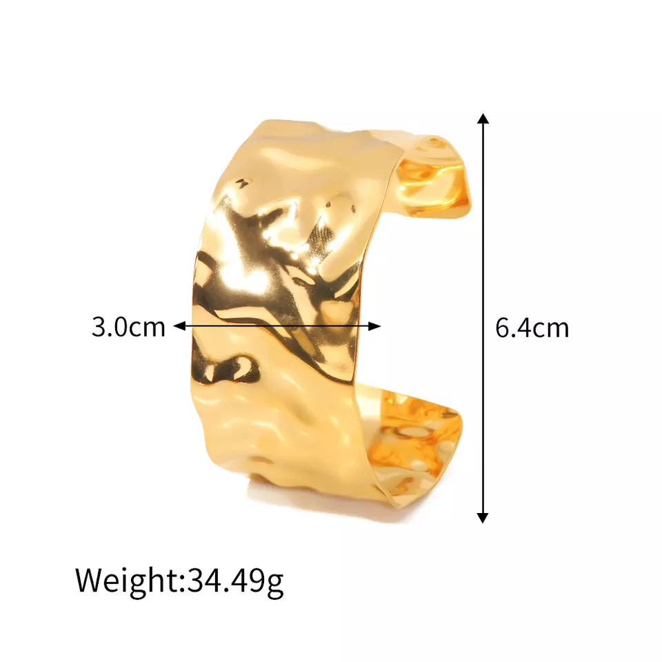 Manchet Armband met Hamertextuur – Artistieke Touch | Twinolo