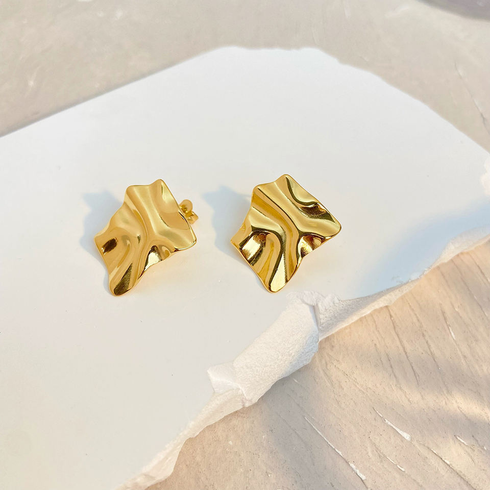Puces d'oreilles martelées – Rustiques et modernes | Twinolo