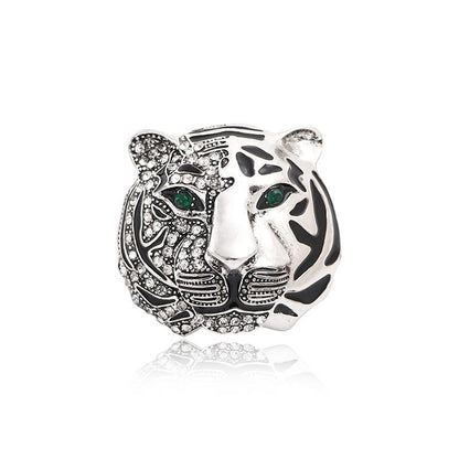 Brooch - Elegant Tiger Head Brooch with Crystals | Twinolo