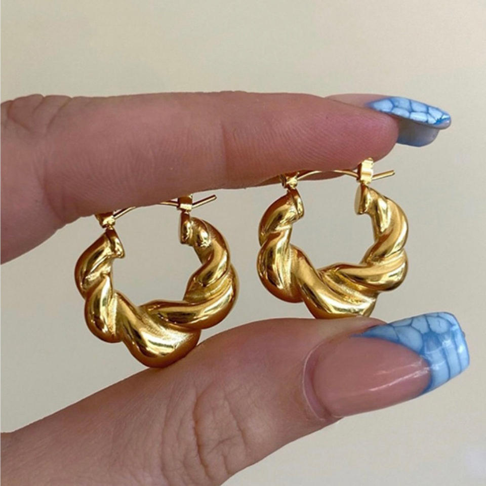 Chunky Croissant Oorbellen – Statement in Stijl | Twinolo