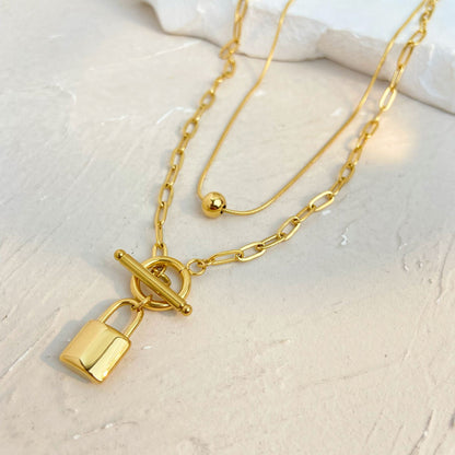 Dubbele Ketting met Slotje – Trendy & Gelaagd Design | Twinolo