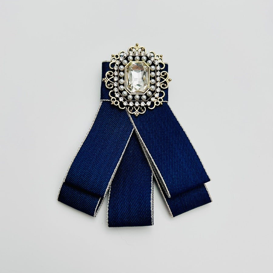 Brooch - Elegant Brooch with Crystals | Twinolo
