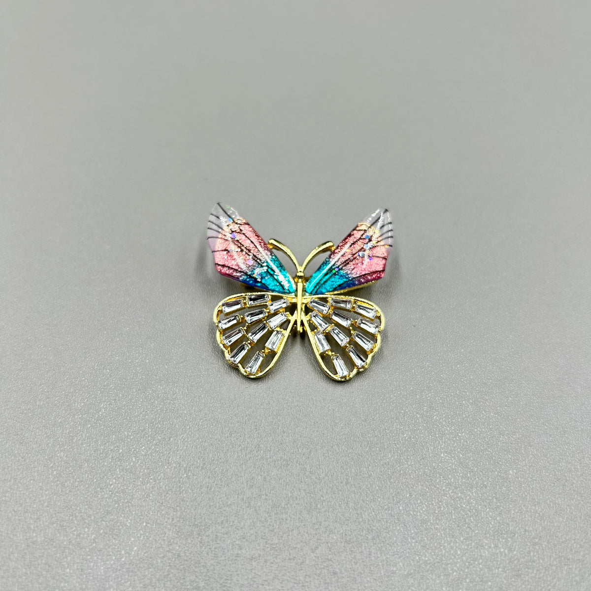 🦋 Butterfly Brooch - Elegant Brooch with Crystals | Twinolo