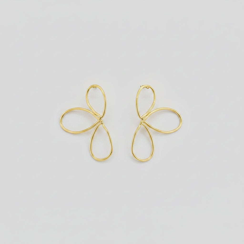 Boucles d'oreilles fleuries minimalistes couleur or – Acier inoxydable | Twinolo