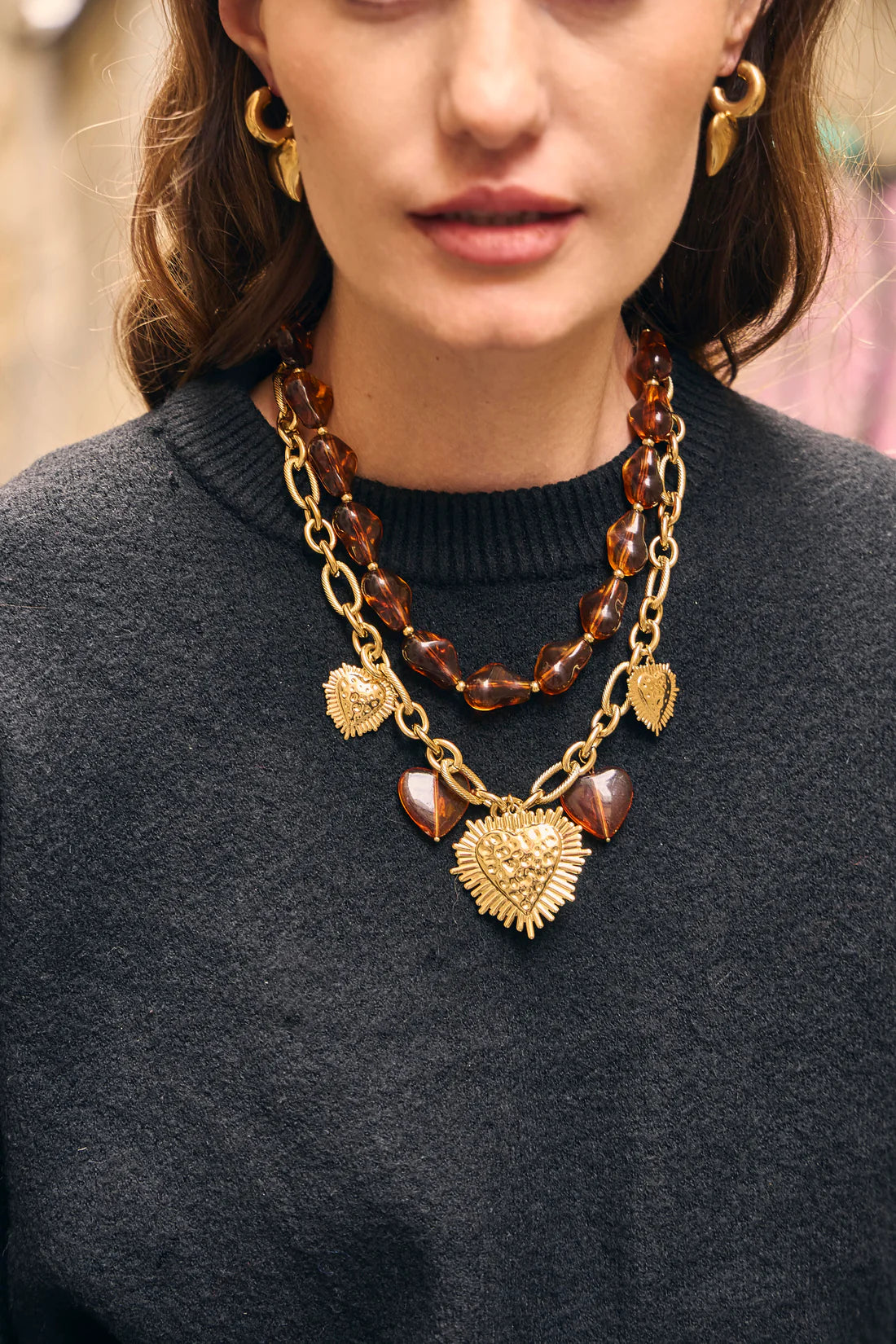 Collier Femme Marron avec Perles en Résine – Acier Inoxydable Doré – Collier Tendance | Twinolo