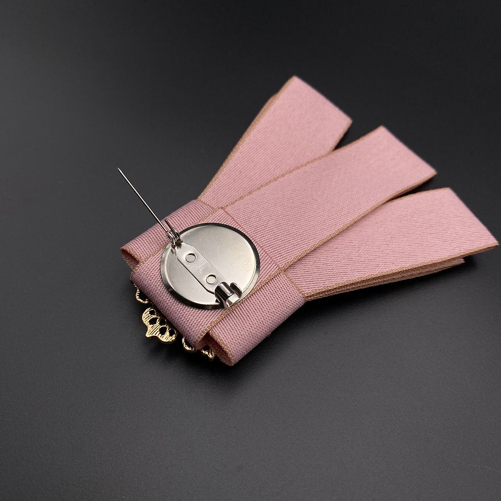 Brooch - Elegant Brooch with Crystals | Twinolo