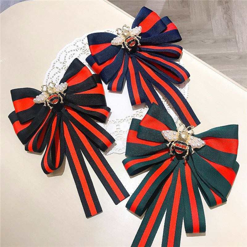 🎀 Broche en forme de Nœud - Élégante Broche avec design d'Abeille | Twinolo