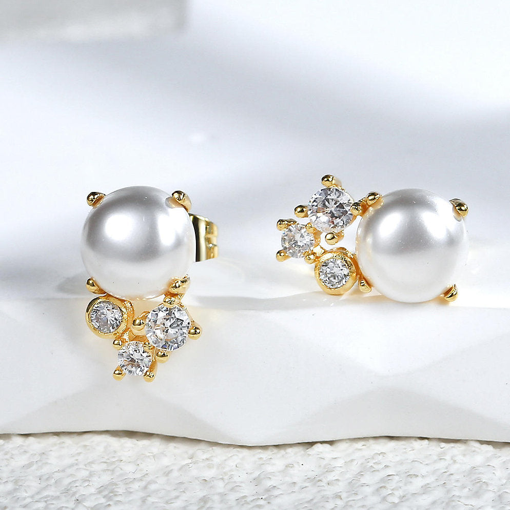 Boucles d'oreilles Puces Perle & Zirconium – Classique & Brillant | Twinolo