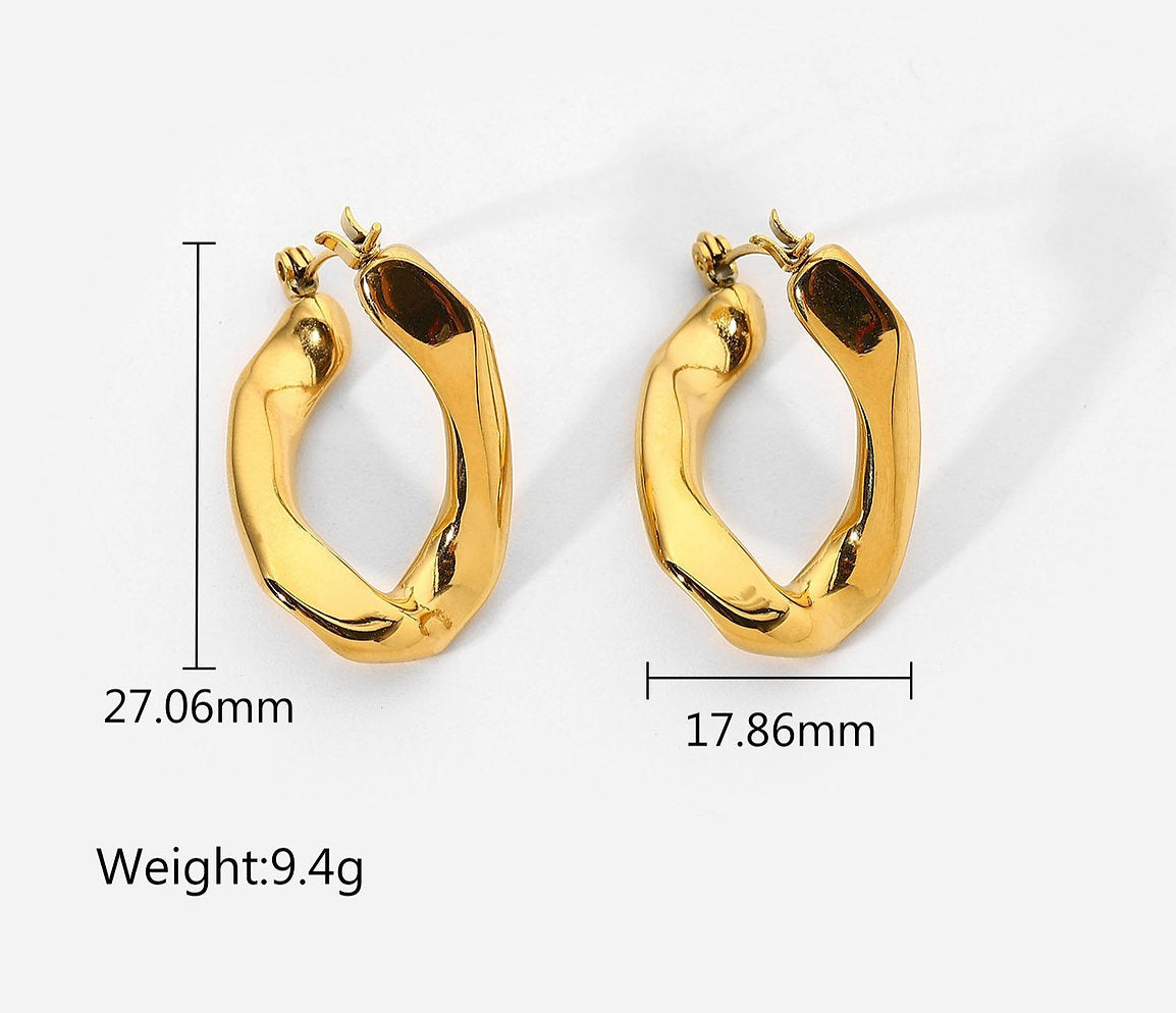 Gold Hoop Earrings – Timeless & Classic | Twinolo
