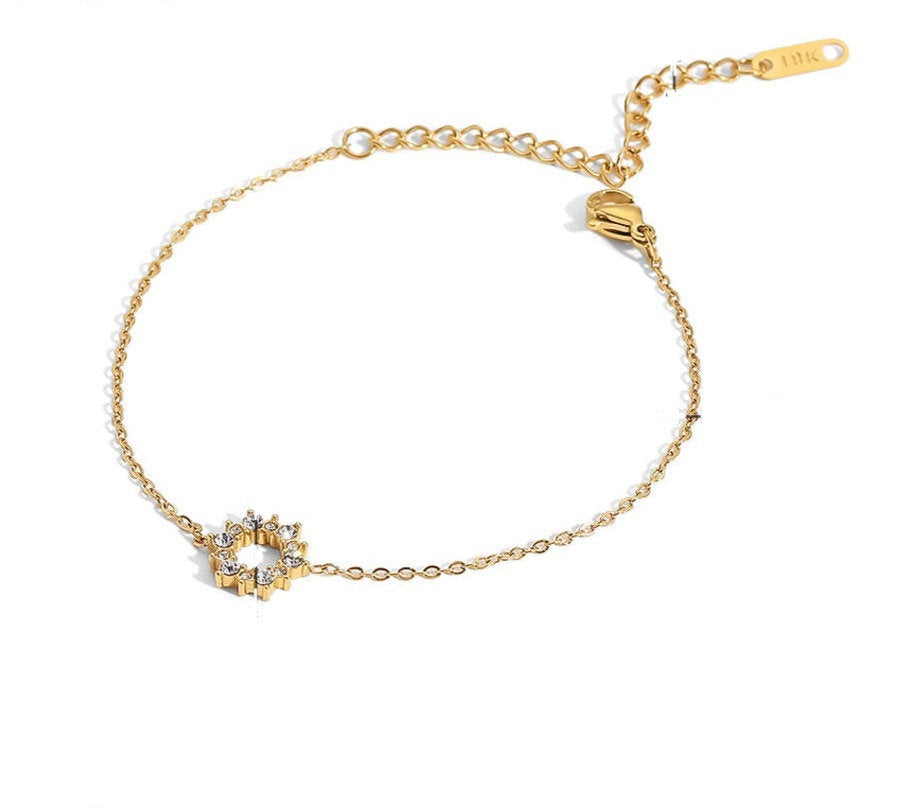 Fijne Armband met Zonbedel – Subtiel & Stralend | Twinolo