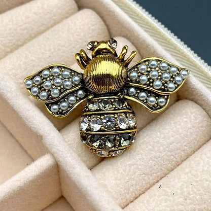 🐝 Broche Abeille - Broche Élégante avec Cristaux | Twinolo