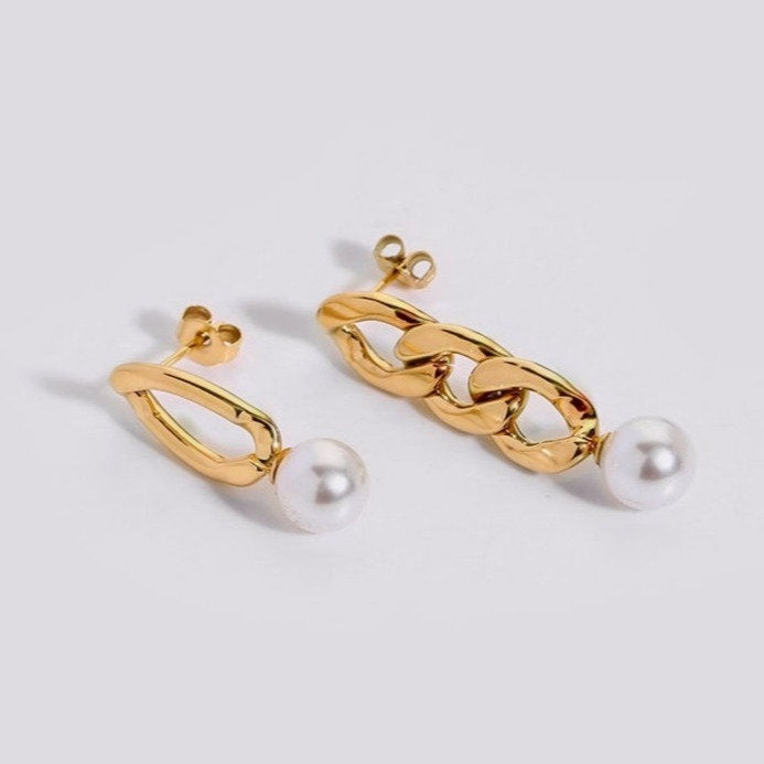 Pearl and Link Chain Earrings – Modern & Elegant | Twinolo