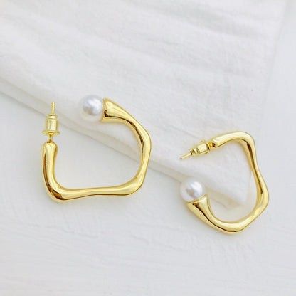 Hoepeloorbellen met Kleine Parel – Subtiel Design | Twinolo