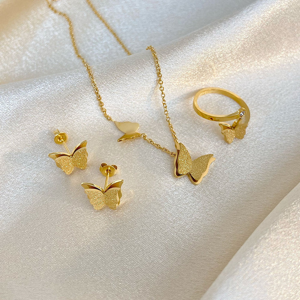 Collier Papillon Doré – Charme Naturel | Twinolo