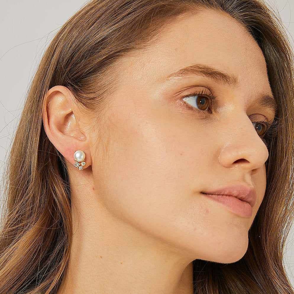 Boucles d'oreilles Puces Perle & Zirconium – Classique & Brillant | Twinolo