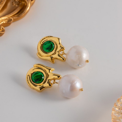 Boucles d'oreilles avec Pierre Verte et Perle – Classique et Coloré | Twinolo